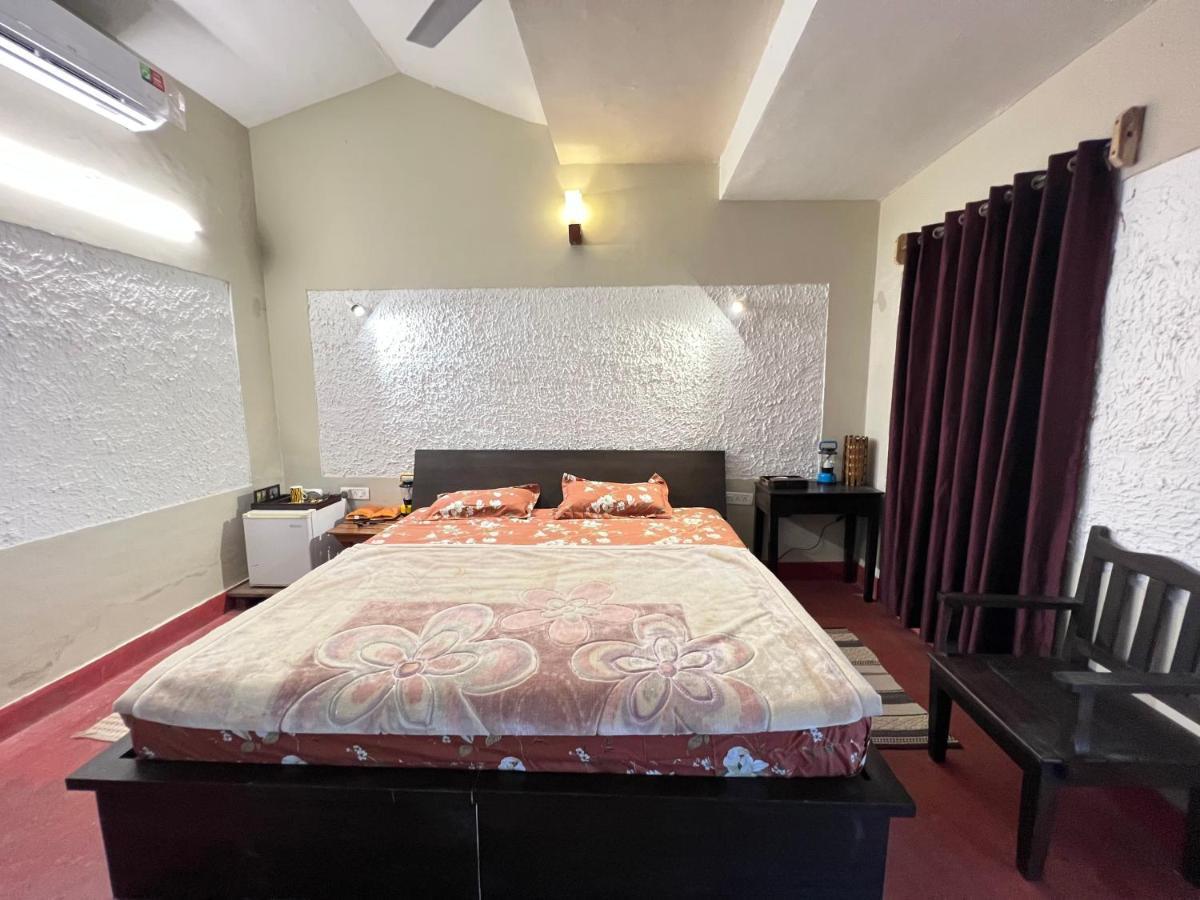 Aura Wildlife Camp And Resorts Marchula Esterno foto